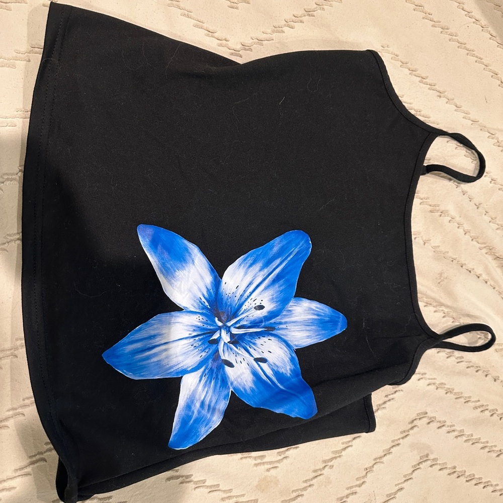 TEMU Black Camisole w/ Blue Flower-Size L